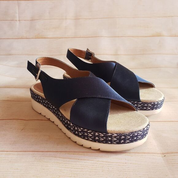 BCBGENERATION Xavier Satin Platform Cross Slingback Sandals Navy Size 8/38 - Picture 2 of 16